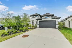 229 Trapper Creek Dr, Conroe, TX 77304 - Photo 2