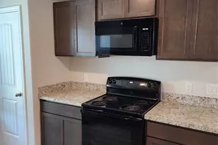 3216 Moore Ave, Bay City, TX 77414 - Photo 8