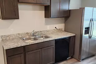 3216 Moore Ave, Bay City, TX 77414 - Photo 10