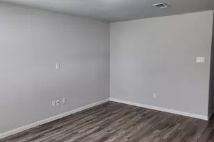 3216 Moore Ave, Bay City, TX 77414 - Photo 4