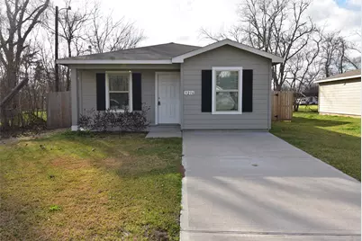 3216 Moore Avenue, Bay City, TX 77414 - Photo 1