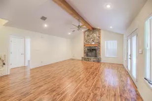 266 Kokomo Run, Point Blank, TX 77364 - Photo 14