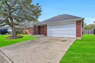 2118 Westminister St, Pearland, TX 77581 - Photo 2