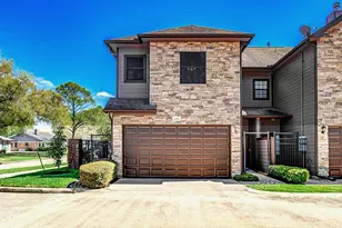 2303 Bermuda Shores Dr, Missouri City, TX 77459 - Photo 1