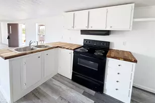 23038 White Hickory, Elmendorf, TX 78112 - Photo 4