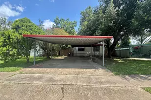 1021 Tealway Dr, Pasadena, TX 77504 - Photo 1