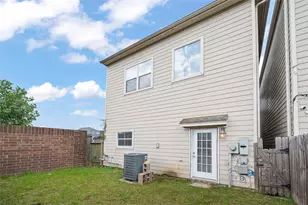 907 McKinney Park Ln, Houston, TX 77003 - Photo 32