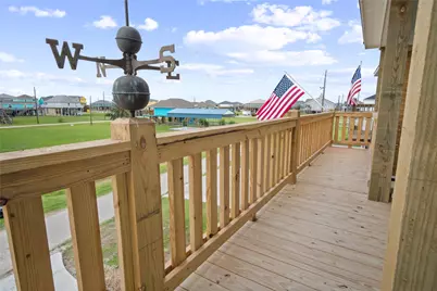131 South Mae Cir S, Crystal Beach, TX 77650 - Photo 30