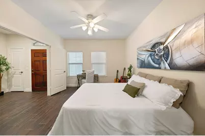 562 Bomar St Street, Houston, TX 77006 - Photo 22
