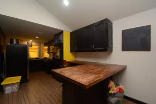 9114 Golden Sunshine Dr, Houston, TX 77064 - Photo 8