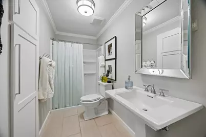8714 Parkcrest Forest Drive, Houston, TX 77088 - Photo 16
