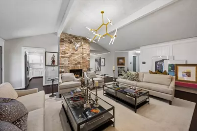 8714 Parkcrest Forest Drive, Houston, TX 77088 - Photo 8