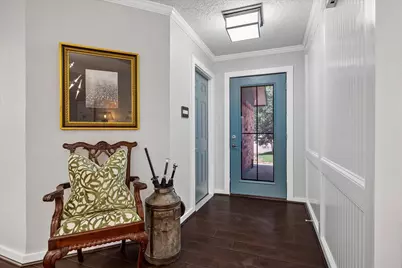 8714 Parkcrest Forest Drive, Houston, TX 77088 - Photo 12