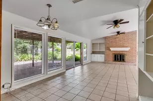 3015 Inwood Dr, Dickinson, TX 77539 - Photo 12