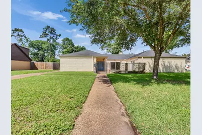 3015 Inwood Drive, Dickinson, TX 77539 - Photo 2