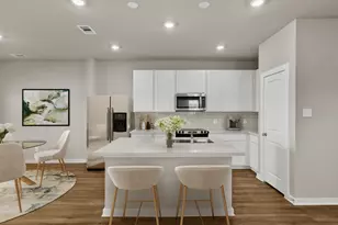 2907 Copper Fls Dr, Rosharon, TX 77583 - Photo 2