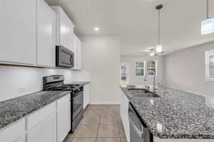 17554 Rosette Grass Dr, Conroe, TX 77385 - Photo 16