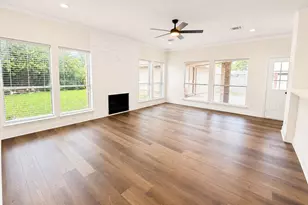 13538 Shadow Falls Ct, Houston, TX 77059 - Photo 16