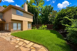 13538 Shadow Falls Ct, Houston, TX 77059 - Photo 42