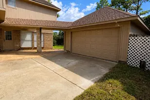 13538 Shadow Falls Ct, Houston, TX 77059 - Photo 44