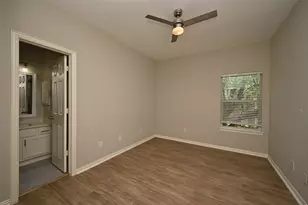 1502 Beaconshire Rd, Houston, TX 77077 - Photo 24