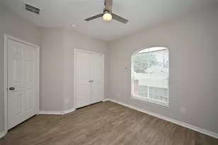 1502 Beaconshire Rd, Houston, TX 77077 - Photo 22