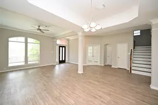 1502 Beaconshire Rd, Houston, TX 77077 - Photo 8