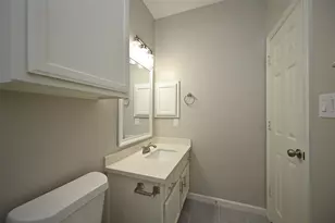 1502 Beaconshire Rd, Houston, TX 77077 - Photo 26