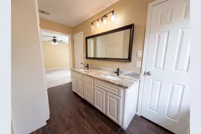 63 April Wind Drive S, Conroe, TX 77356 - Photo 18