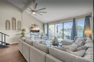 5 April Point Dr S, Montgomery, TX 77356 - Photo 2