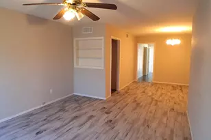 7205 Beechnut St, Houston, TX 77074 - Photo 2