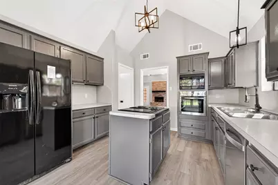 4906 Pleasure Lake Lane, Willis, TX 77318 - Photo 12