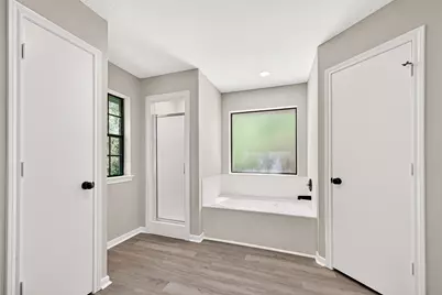 4906 Pleasure Lake Lane, Willis, TX 77318 - Photo 22