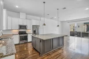 5521 Petty St, Houston, TX 77007 - Photo 12