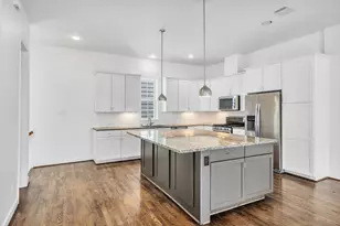 5521 Petty St, Houston, TX 77007 - Photo 10