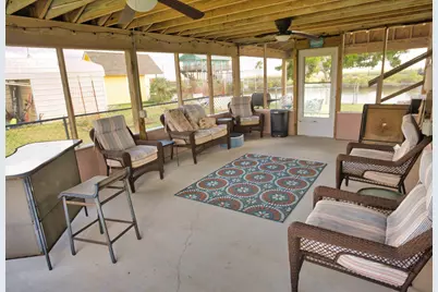 867 County Road 299, Sargent, TX 77414 - Photo 6