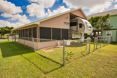 867 County Road 299, Sargent, TX 77414 - Photo 2