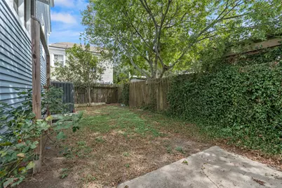 2121 Ursuline Street, Galveston, TX 77550 - Photo 28