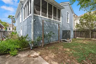 2121 Ursuline St, Galveston, TX 77550 - Photo 30