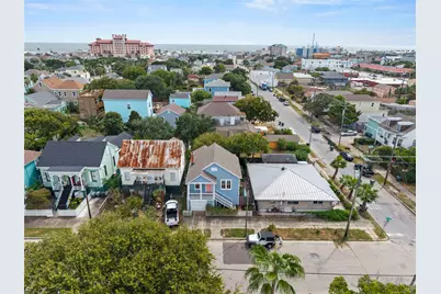 2121 Ursuline Street, Galveston, TX 77550 - Photo 38