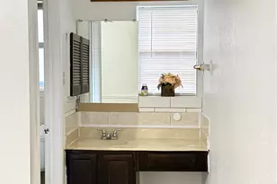 10807 Emery Dr, Houston, TX 77099 - Photo 8