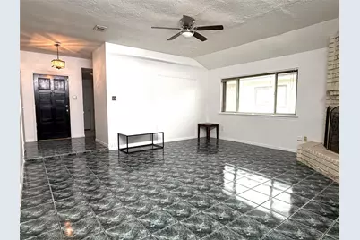 10807 Emery Drive, Houston, TX 77099 - Photo 2