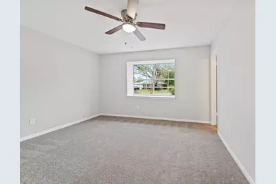 125 Bastrop Street, Angleton, TX 77515 - Photo 8