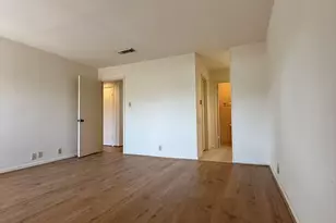 2829 Timmons Ln, Houston, TX 77027 - Photo 10