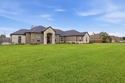 4619 Pineloch Bayou Drive, Baytown, TX 77523 - Photo 2