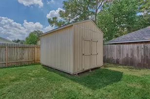 5823 Fair Forest Dr, Houston, TX 77088 - Photo 44