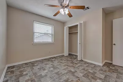 5823 Fair Forest Drive, Houston, TX 77088 - Photo 42