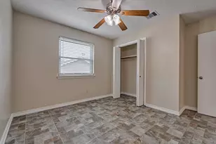 5823 Fair Forest Dr, Houston, TX 77088 - Photo 42