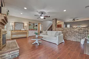 5823 Fair Forest Dr, Houston, TX 77088 - Photo 12