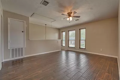 5823 Fair Forest Drive, Houston, TX 77088 - Photo 34